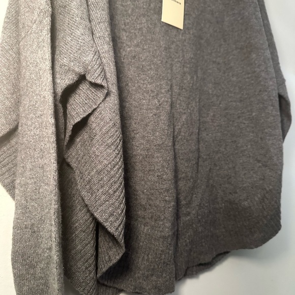 Qi 100% Cashmere Gray Shrug Lagenlook Normcore Poncho Sweater Fall Staple Size L - Picture 12 of 16